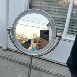 Mirror (Regular & 3x Magnification)