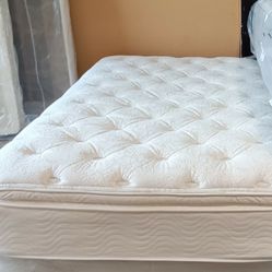Queen Size Mattress (Colchon Queen Size)
