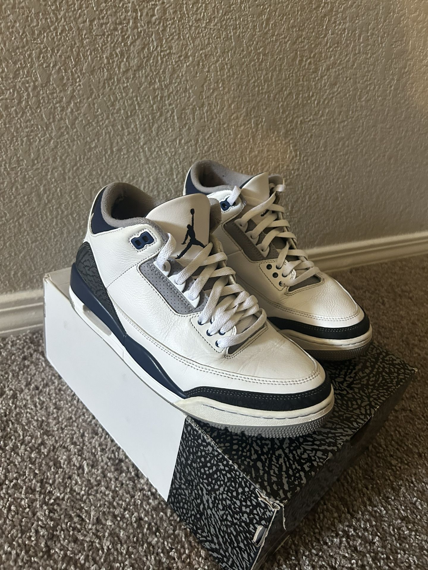 Jordan 3 Retro Midnight Navy 