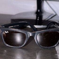 Ray-Ban Meta (Won't Turn On Wayfarer Large (Gen 1)