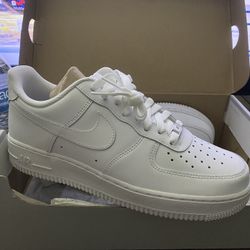 Nike Air Force 1 Size 8.5M