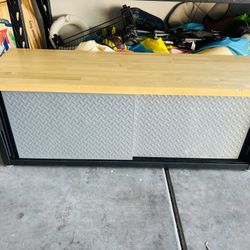 GLADIATOR SHOE BENCH 