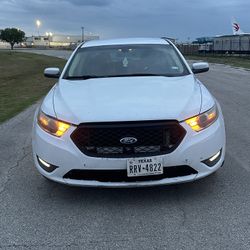 2014 Ford Taurus