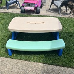 Little Tikes Picnic Table