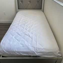 Single Bed With Box Spring And Mattress 