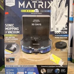 Shark Matrix 2-in-1 Robot Vacuum and Mop 30 Day Dock Brand New In Box 
