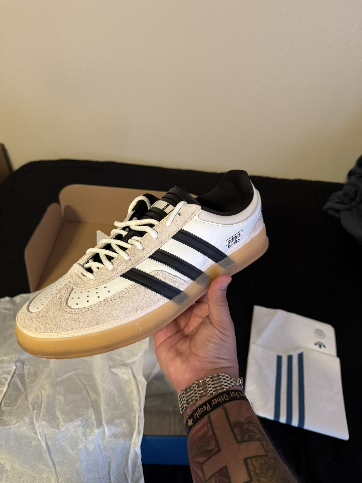 Adidas Men's Bad Bunny x Gazelle Indoor Size 13 DS