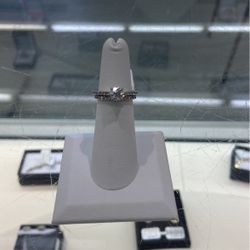 Platinum Diamond Ring 