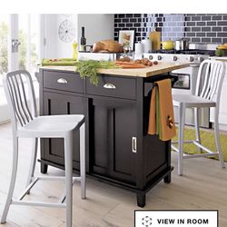 Crate & barrel Bar Stool Delta aluminum Stool 