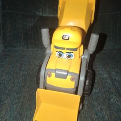 Cat Junior Crew Tipper