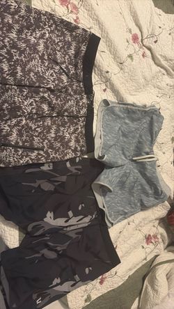 Vuori shorts (L)