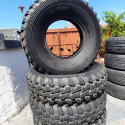 4 Tires Tensor 32-10-15