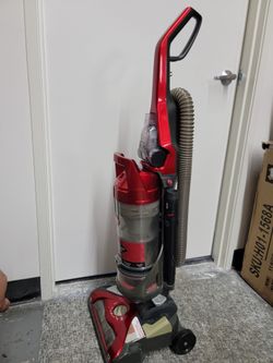 Hoover WindTunnel Whole House Upright Vacuum - Powerful Suction!