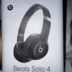 Beats Solo 4