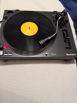 Numark TT250USB Direct Drive DJ Turntable USB Out Pitch Control Black