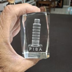 Laser Etched 3D Crystal Glass Cube Paperweight Of The Leaning Tower Of Pisa In Italy 🇮🇹  3"H X 2" Square 