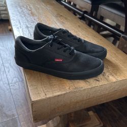 Mens Levi’s Shoes 