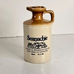 Vintage Stoneware Seanachie Ireland 