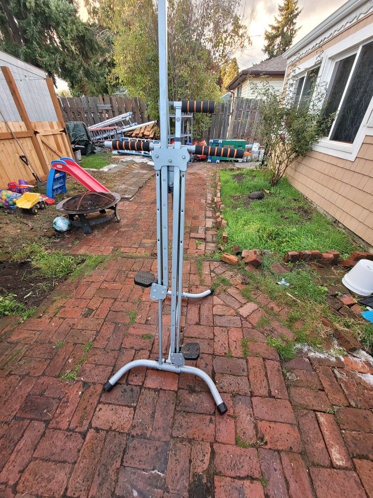 Maxi Climber Equipment 