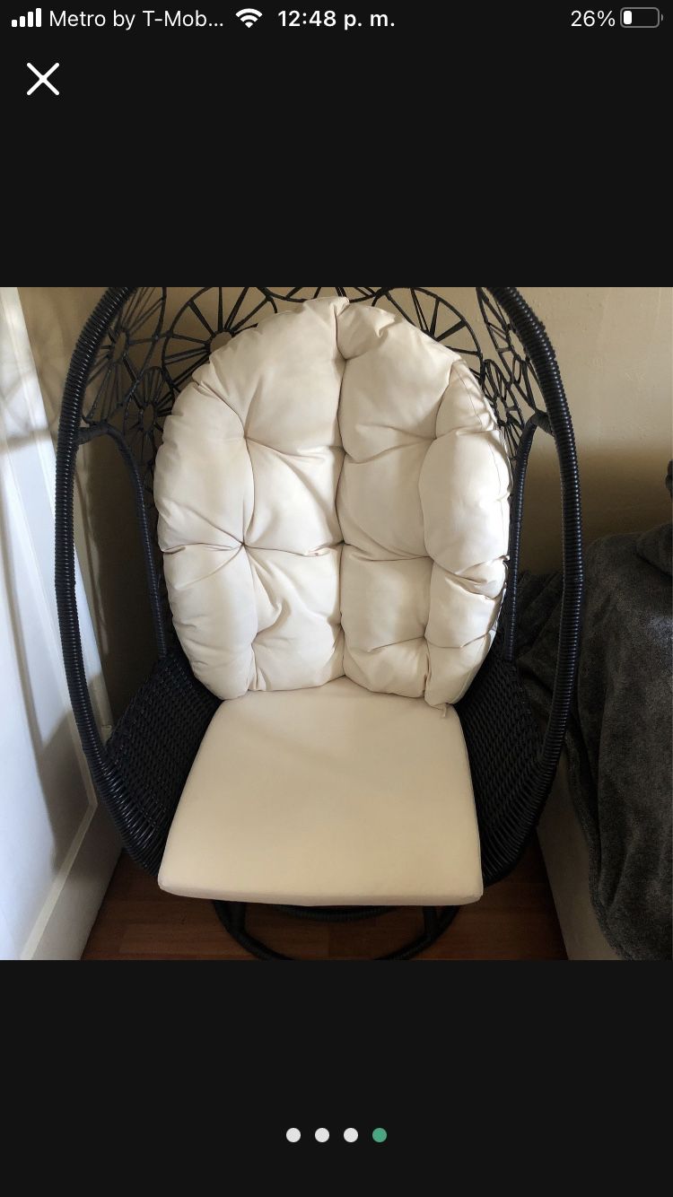 Photo Its A Chair Swim Its Al New Good Condition I Am Sealing It Because I Dont Have That Much Space On My Yard The Price Is Firm