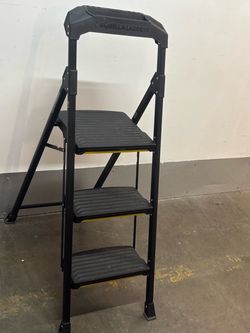 Gorilla Ladders 3-Step Pro-Grade Steel Step Stool, 300 Ibs. Load Capacity Type IA Duty Rating (9ft. Reach Height