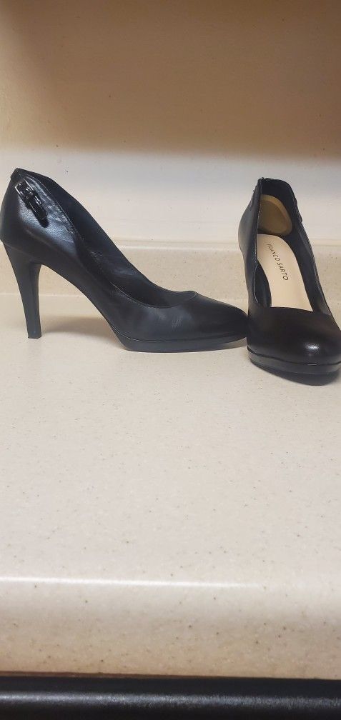 Women's High Heels Black Size 8