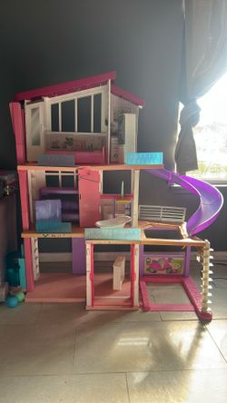 2021 Barbie Dreamhouse (Model GNH53/GRG93)