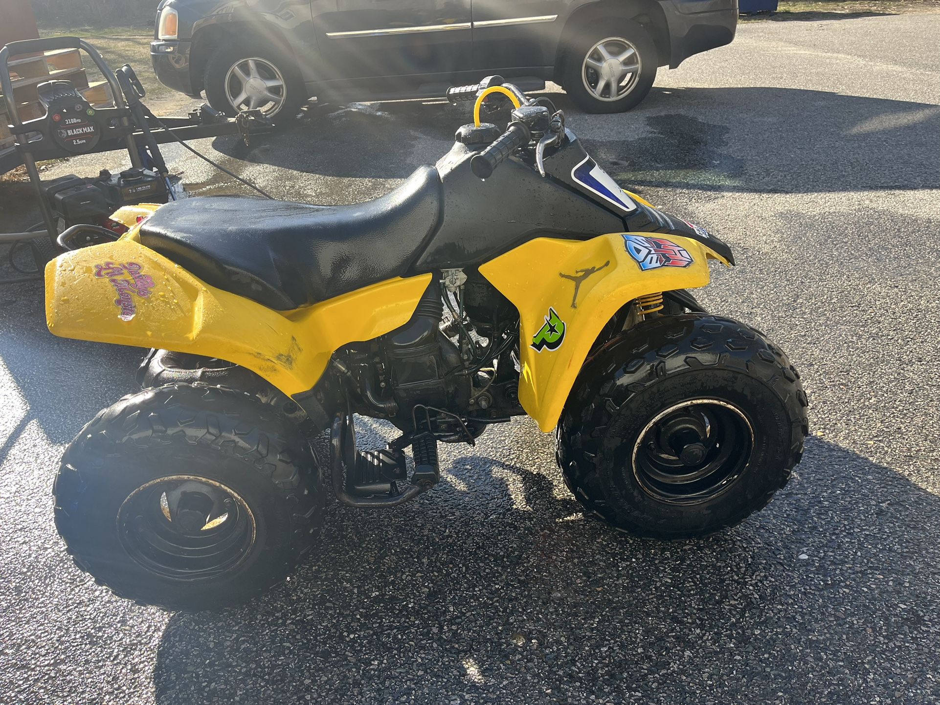 2004 Suzuki Lt80