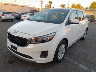 2017 KIA Sedona