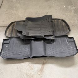 Subaru Forester Rubber All Weather Floor Matts