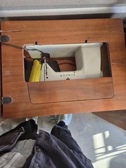 Antique Sowing Table 