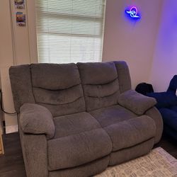 Recliner Couch / Loveseat