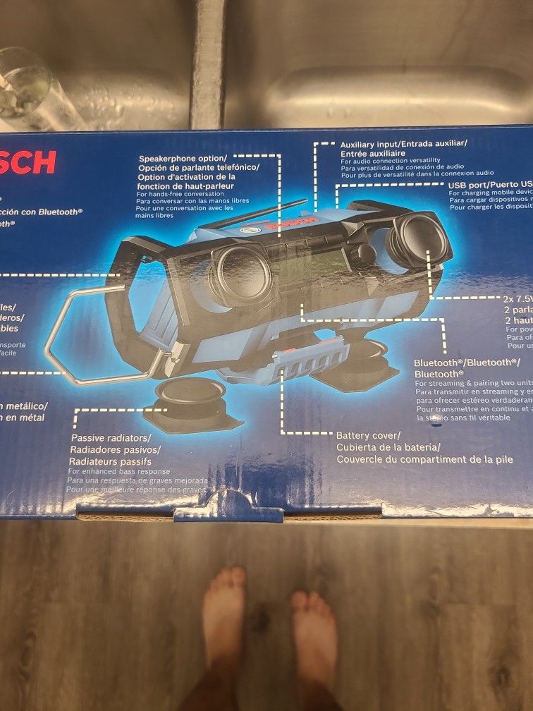 Bosch 18v Jobs items Radio