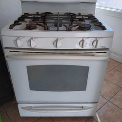 Stove  good condition