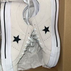 Converse One Star Size 8.5 W