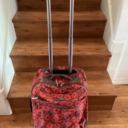 Sadaki Roller Bag Carry On Luggage.Dimensions are:14”W —7-1/2” D—- 19”H