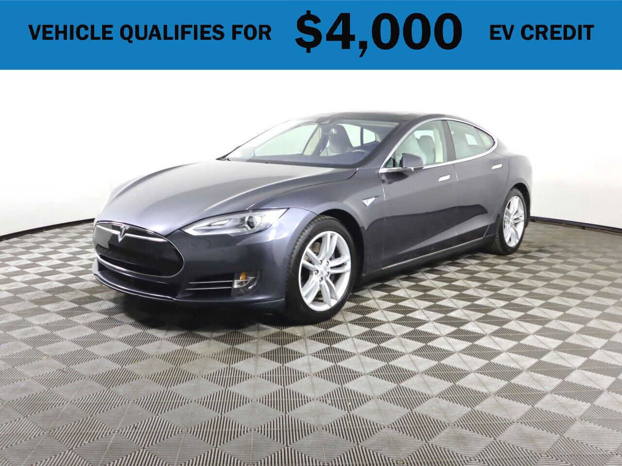 2015 Tesla Model S