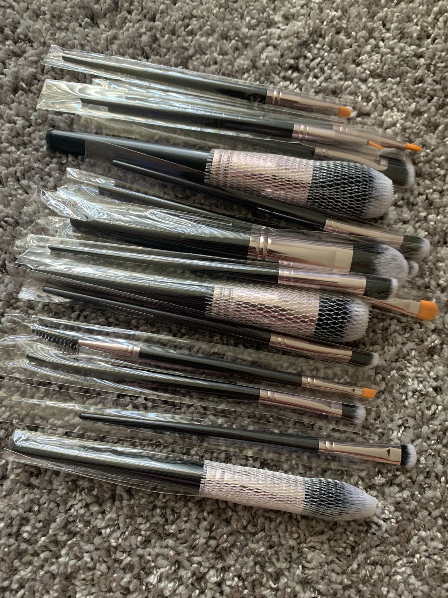 16 Piece Makeup Brush Set