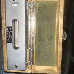 Brown & Sharpe 3000 Swiss Made Precision Level