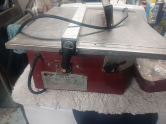 Tile saw