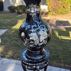 Korean Mother Of Pearl Inlaid Vase And Stand 