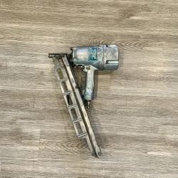Hitachi  Framing Nail Gun 