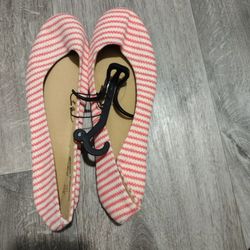 Coral/White Flats