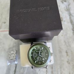 Unisex Authentic Michael KORS watch