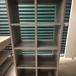 8-Cube Storage Organizer Shelf (Wood Finish)