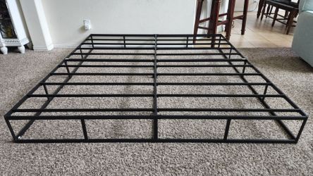 King Size Heavy Duty Metal Box Spring Bed Base/Bed Frame. 76"W x 80"L x 9"H