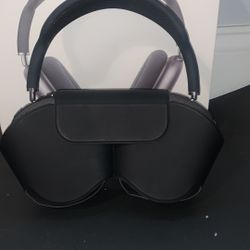 AirPods Max Space Gray