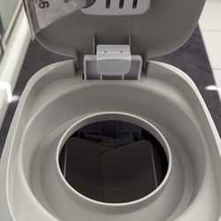 Diaper Genie 