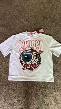 White eyeball t-shirt (size small)