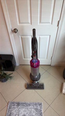 Dyson DC 41 Vacuum DC41